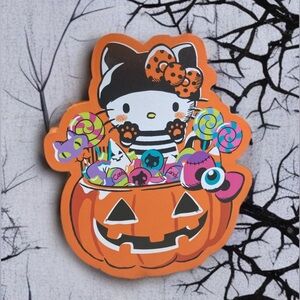 NEW Hello Kitty Sanrio Pumpkin Candy 2024 Halloween‎ Wood Wall Decor